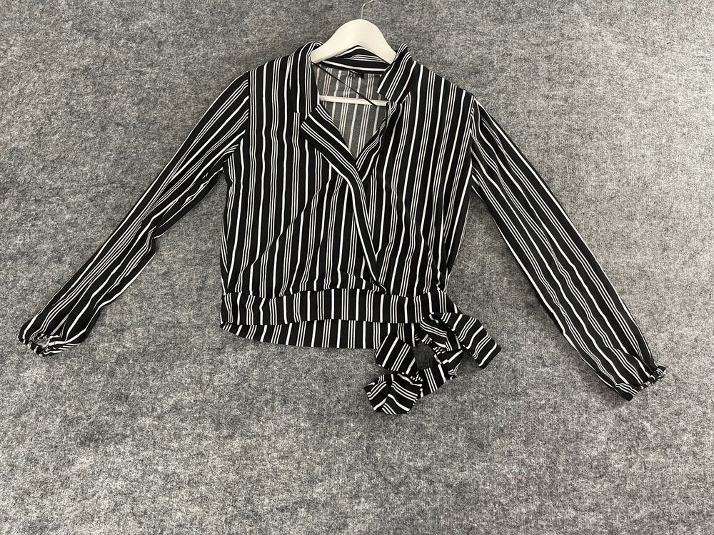 Jennyfer Blouse Women’s Small Cropped Top Striped Black Long Sleeve V Neck N254